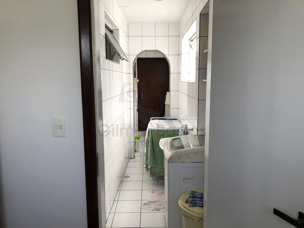 Apartamento 2 Quartos com dependência, Vila Laura
